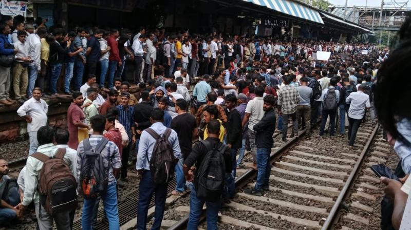 Shame on humanity: Two girls of 3 and 4 years were made victims of lust by the school sweeper.