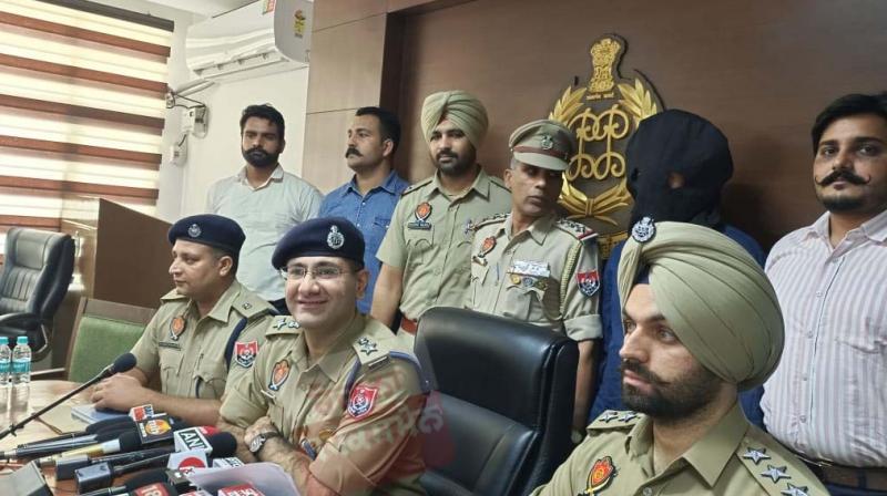 Gangster Dilpreet Baba and Jaspal Jassi gang member arrested with 5 Pistols and Car