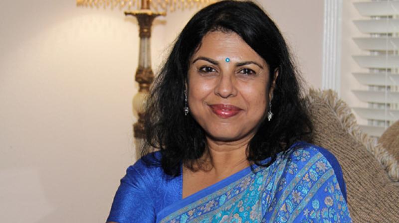 Chitra Banerjee Divakaruni