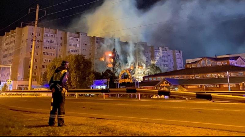 Russian fighter jet crashes into building, more than a dozen dead