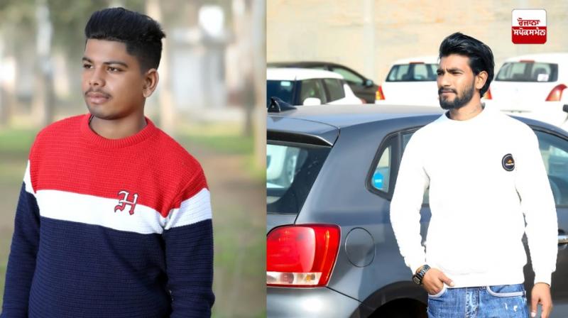 The car went out of control and hit a tree, two youths died on the spot