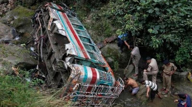Bus Accident In Kishtwar Jammu And Kashmir