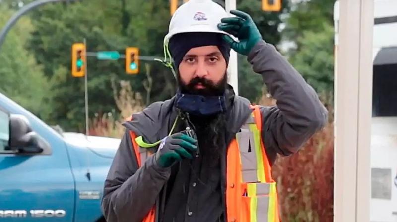Sikhs request Trudeau for helmet exemption 