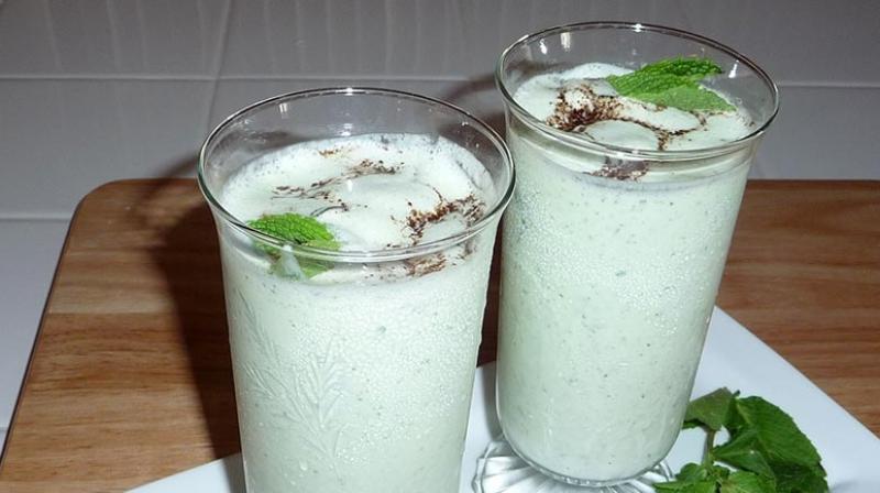 Make curd lassi at home Food Recipes in punjabi 