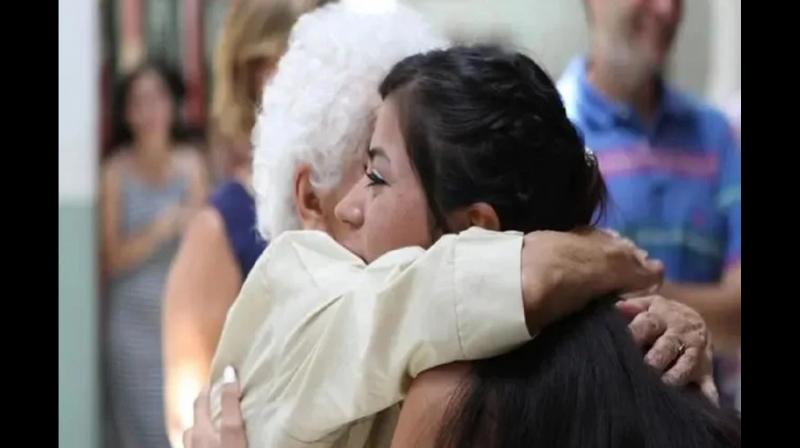 Daughter meets 12-year-old mother fleeing Kabul