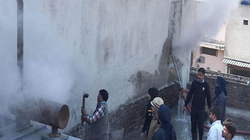 A terrible fire broke out at a factory in Ludhiana: goods worth lakhs were burnt to ashes