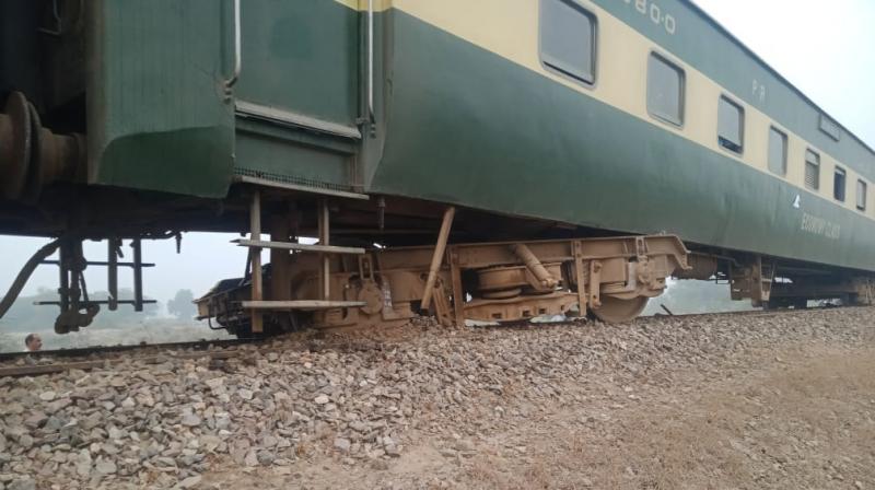 Nine coaches of Nankana Sahib-bound special train carrying Sikh pilgrims derails in Pakistan