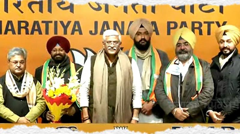 Punjab leaders Join BJP at party headquarter