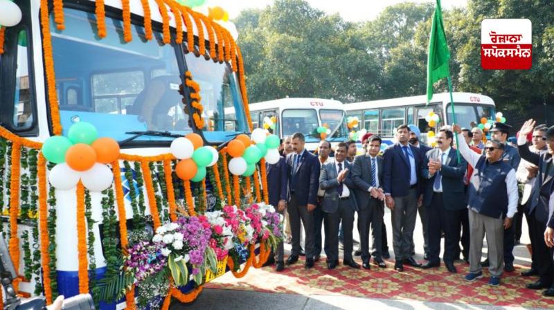 Administrator Gulabchand Kataria gave green signal to 60 new buses of CTU in Chandigarh.