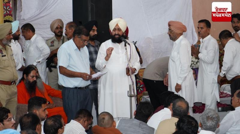 ਵਿਰੋਧੀ ਧਿਰ ਦੇ ਆਗੂ ਪ੍ਰਤਾਪ ਸਿੰਘ ਬਾਜਵਾ