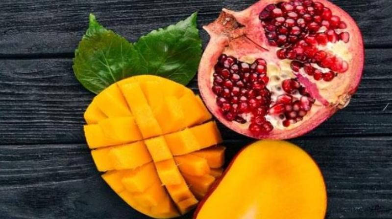  India to start exporting mangoes and pomegranates to US from January-February