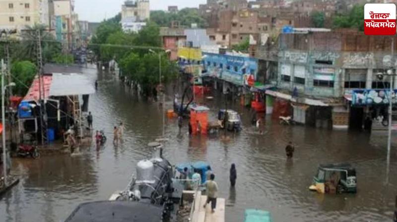 17 people killed in floods in Pakistan's Punjab province
