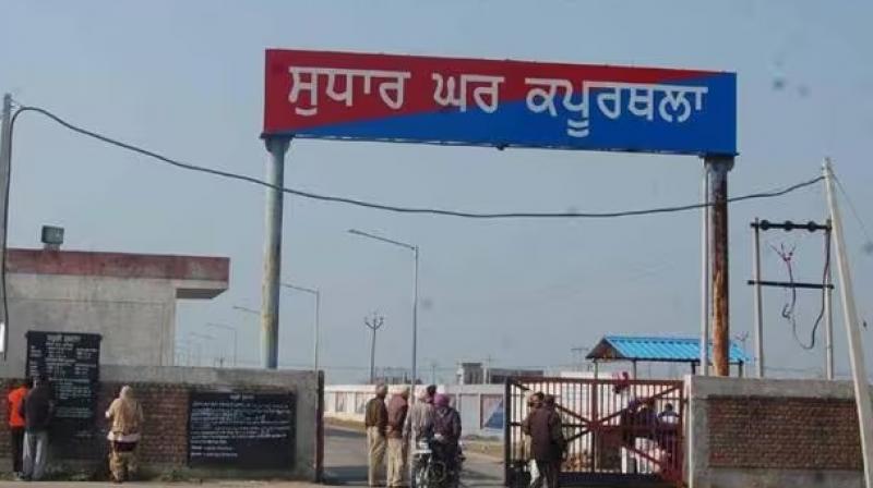 10 mobiles found in Kapurthala Modern Jail news in punjabi 