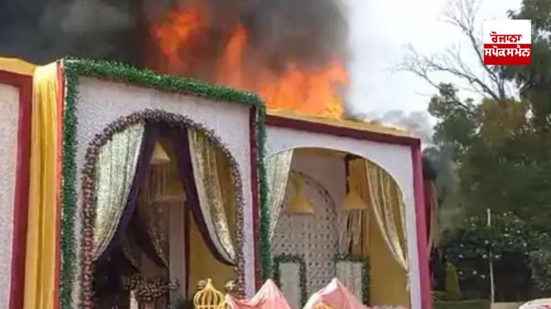 ਮੈਰਿਜ ਪੈਲੇਸ ’ਚ ਲੱਗੀ ਹੋਈ ਭਿਆਨਕ ਅੱਗ 