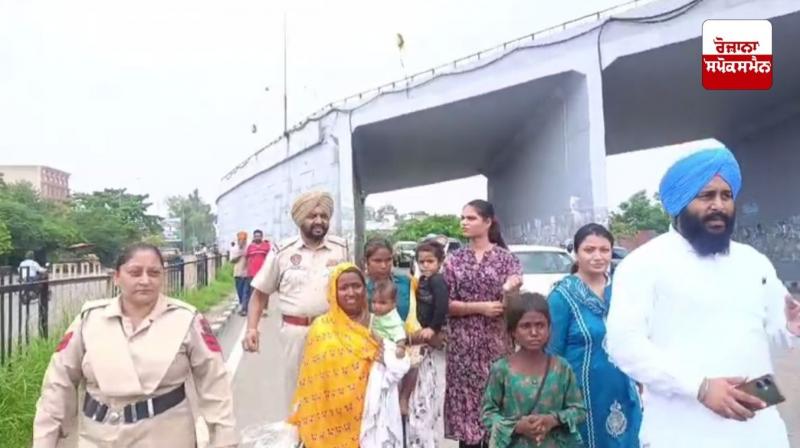 ਭੀਖ ਮੰਗਣ ਵਾਲੇ ਬੱਚਿਆਂ ਦਾ ਰੈਸਕਿਊ, ਅੰਮ੍ਰਿਤਸਰ ਪ੍ਰਸ਼ਾਸਨ ਵੱਲੋਂ ਕਰਵਾਇਆ ਗਿਆ DNA ਟੈਸਟ