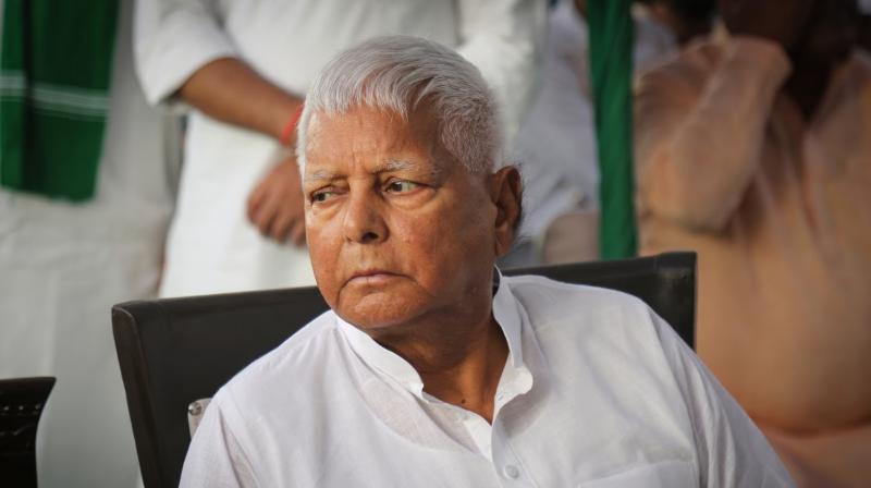  E.D. Filed a charge sheet against Lalu Prasad Yadav's family and others