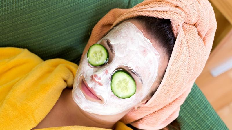 Homemade cucumber face pack will bring glow to the face