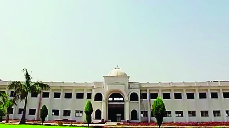 Ucha Dera Babe Nanaka Da