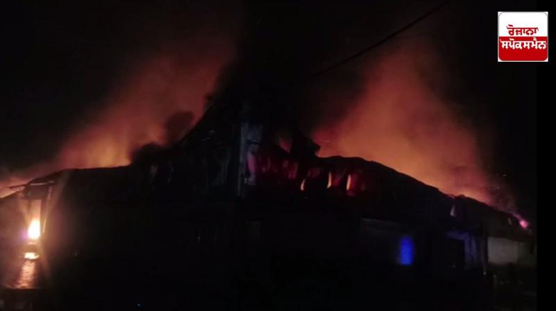 Blanket factory fire in Tarn Taran, loss of lakhs of rupees