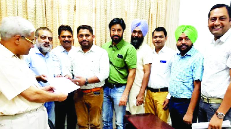 Property Dealer And Builder Association Giving Memorandum To Tehsildar