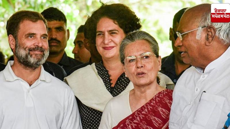 Sonia Gandhi and Rahul's problems increase in National Herald case, ED files chargesheet