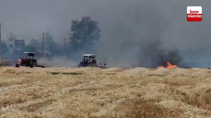 ਗੁਰੂ ਹਰ ਸਹਾਏ ਦੇ ਪਿੰਡ ਹਾਜ਼ੀਵਾਲਾ 'ਚ ਖੇਤਾਂ ਨੂੰ ਲੱਗੀ ਅੱਗ