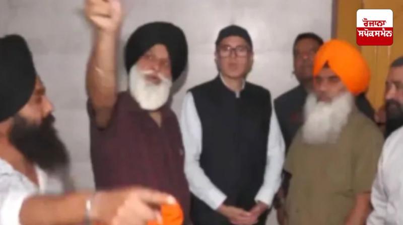 Omar Abdullah News: Omar Abdullah visits hospital after India-Pakistan agreement