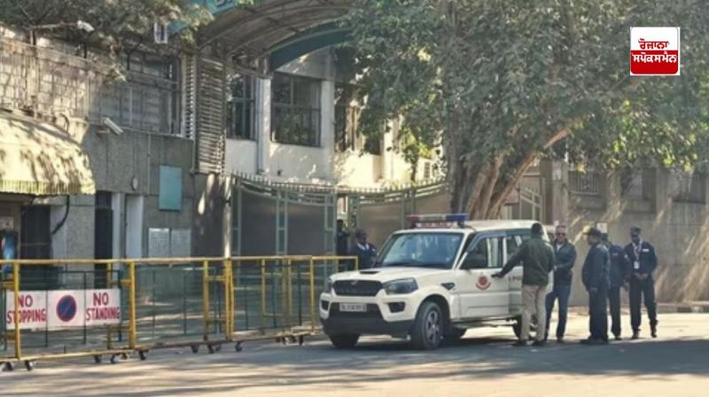 Delhi Schools Bomb Threat latest news in punjabi