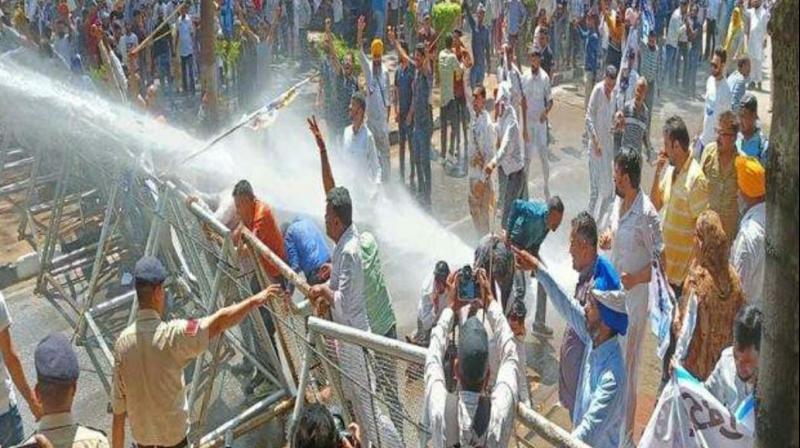  AAP protests in Chandigarh over rising water rates