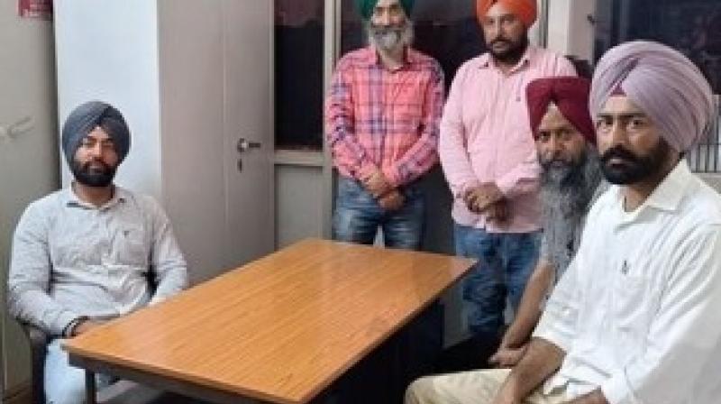 Lakha Sidhana and Amitoj Mann detained in Sector 3 police station of Chandigarh