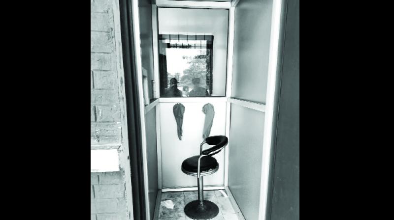 ਢਕੌਲੀ ਹੈਲਥ ਸੈਂਟਰ ਵਿਖੇ ਕੋਰੋਨਾ ਨਮੂਨੇ ਲੈਣ ਲਈ ਤਿਆਰ ਕੀਤਾ ਗਿਆ ਵਿਸ਼ੇਸ਼ ਬੂਥ।