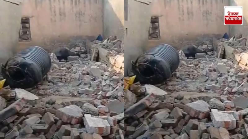 An accident happened on the occasion of grandson's birthday, grandfather and grandson died due to cylinder burst.