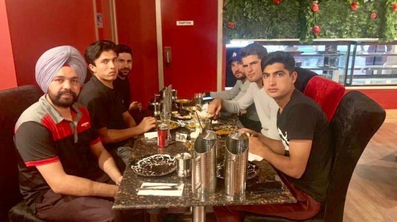 Pakistan cricketers take Indian cab driver to dinner in Brisbane after he refuses fare