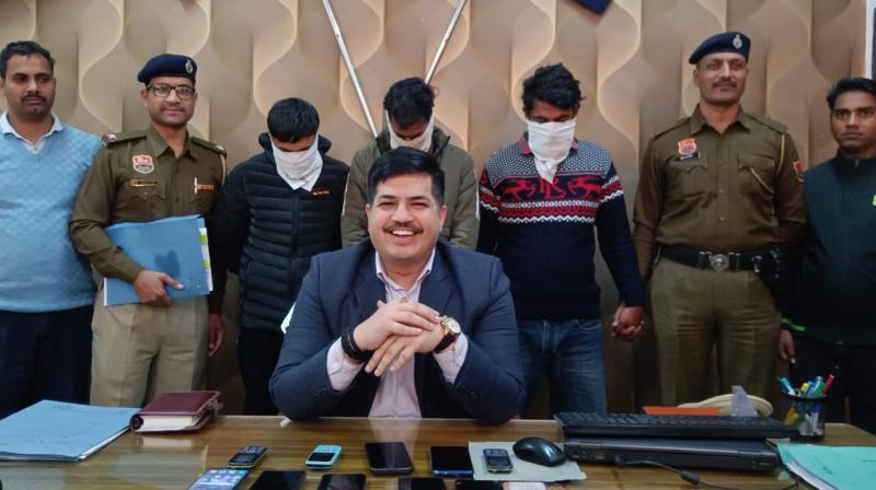 Panchkula police caught a gang of cheating people by creating fake firms News in punjabi 