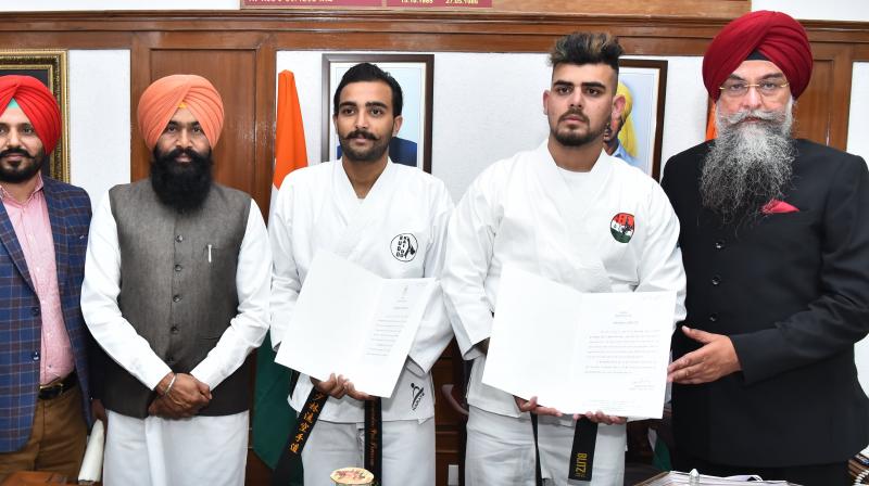 Kultar Singh Sandhawan appealed to the players to work hard