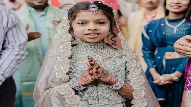 The 9-year-old daughter of a billionaire family became a hermit, you will be surprised to know the reason