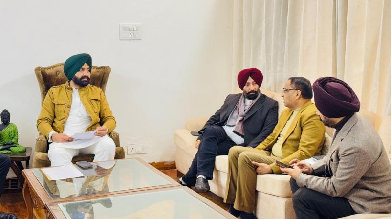 Laljit Singh Bhullar orders purchase of new buses during new year