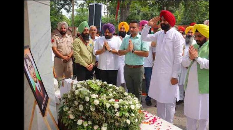 Minister Laljit Bhullar and Harbhajan Singh ETO