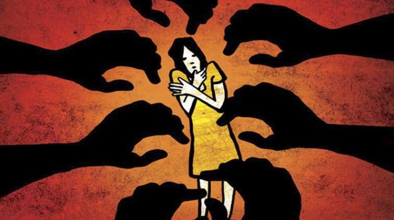  make vedio after gangrape with the girl in Karnataka