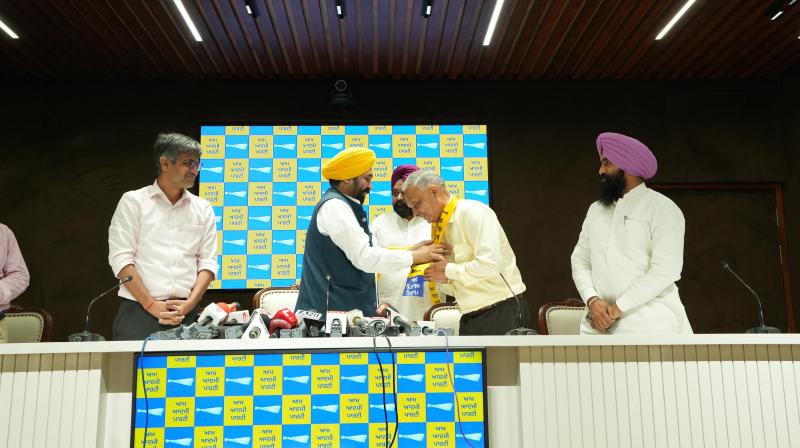 MLA from Banga Dr. Sukhwinder Sukhi joined AAP News in punjabi 