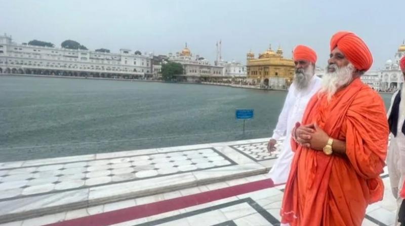 Sant Sicheval paid obeisance at Sri Darbar Sahib