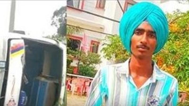 Private bus overturns in Gurdaspur field, student dies 