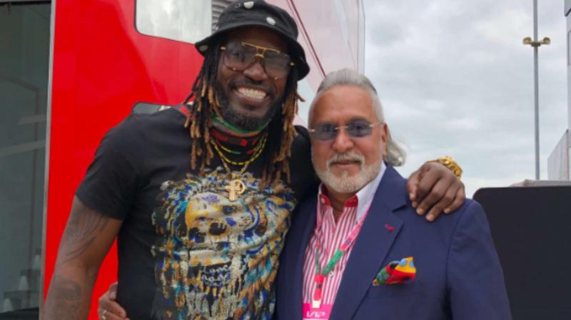 Chris Gayle with  Vijay Mallya