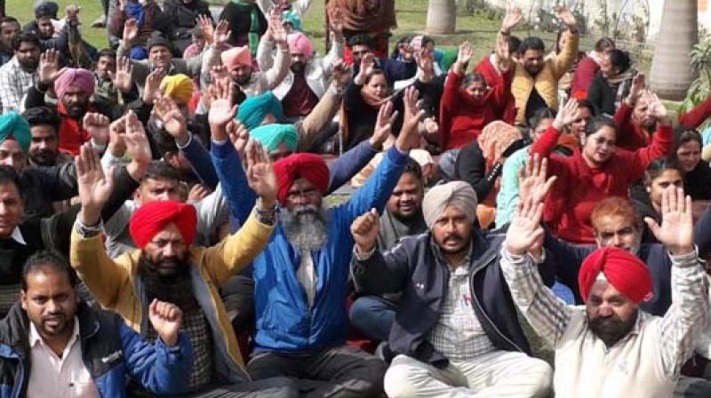 Secretariat employees will hold rallies to get DA