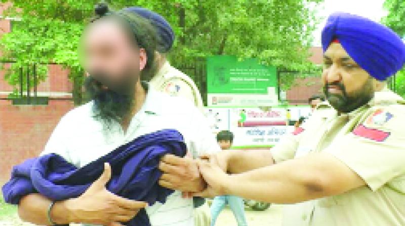 The police officer who took the cab driver caught