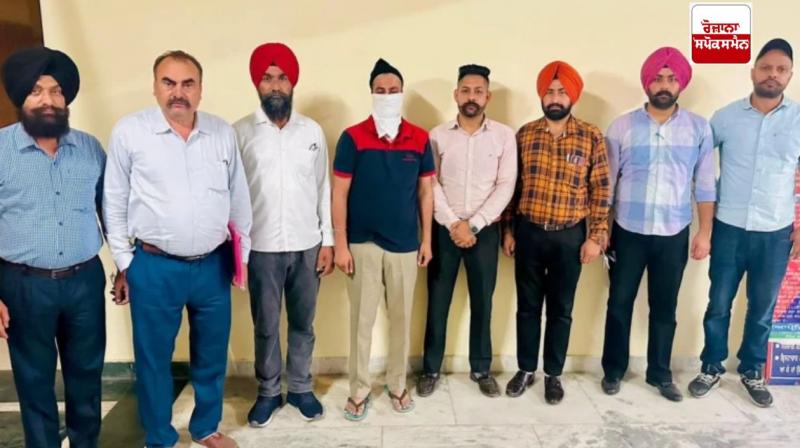 ਵਿਜੀਲੈਂਸ ਵਲੋਂ ਕਾਬੂ ਕੀਤਾ ਗਿਆ ਪੁਲਿਸ ਸਿਪਾਹੀ ਗੁਰਪ੍ਰੀਤ ਸਿੰਘ  