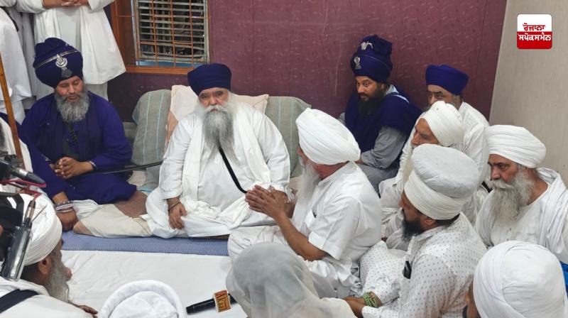 ਦਮਦਮੀ ਟਕਸਾਲ ਦਾ ਵੱਡਾ ਐਲਾਨ, 11 ਜੂਨ ਨੂੰ ਪਿੰਡ ਬਾਦਲ 'ਚ 500 ਸਿੱਖ ਦੇਣਗੇ ਧਰਨਾ