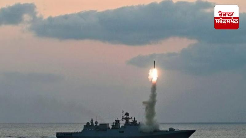 India-Pakistan news: Navy attacks Karachi