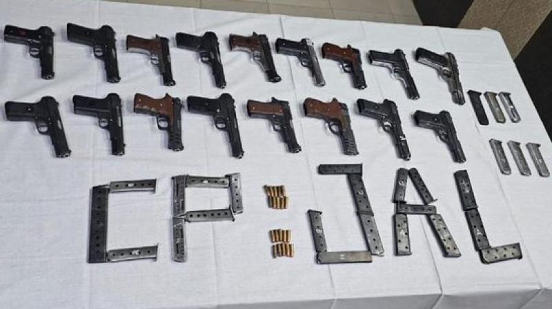 Jalandhar police arrested 17 accused with weapons
