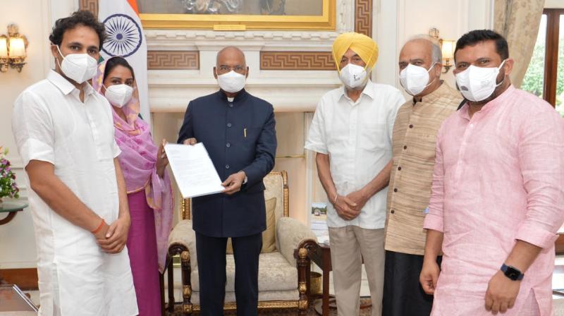 Delegation Led By SAD's Harsimrat Kaur Badal To Meet President Kovind